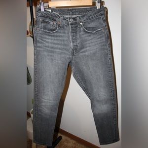 Women’s Levi’s 501, size 27